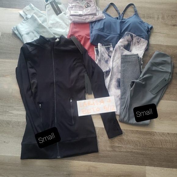 Athletic Wear Lot - Picture 14 of 14